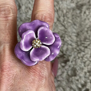 Beautiful purple enamel flower ring